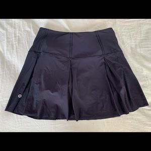 Navy Lost In Pace Lululemon Skirt - Size 6